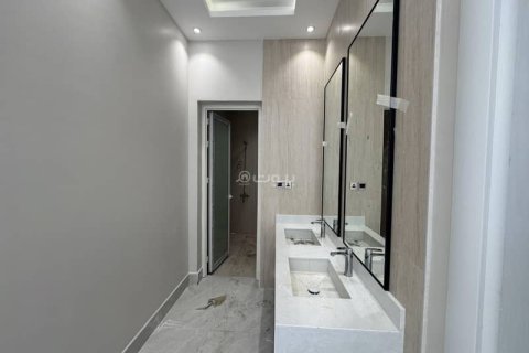 Villa de 6 chambres à Khobar, Saudi Arabia No. 60287 7