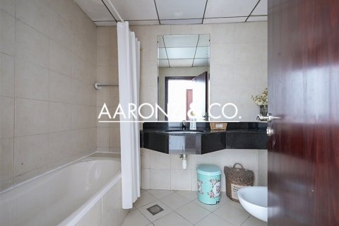 Квартира с 2 спальнями в Джумейра Лейк Тауэрс, ОАЭ №146404 14