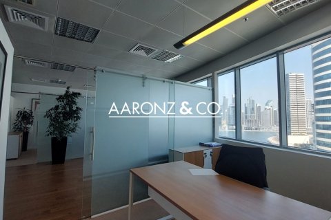 Офис 89м² в Бизнес-Бэй, ОАЭ №146400 3