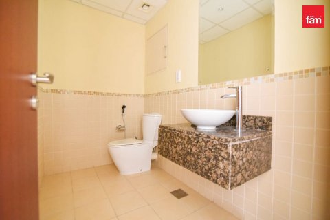 Квартира с 1 спальней в Дубай, ОАЭ №148524 10