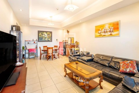 2 bedrooms Apartment in Churchill Towers, UAE No. 190228 10