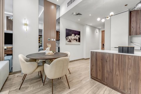 1 bedroom Apartment in Business Bay, UAE No. 199707 8