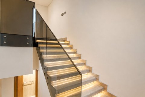 3 bedrooms Apartment in Dubai, UAE No. 199711 9