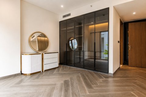 3 bedrooms Apartment in Dubai, UAE No. 199711 11