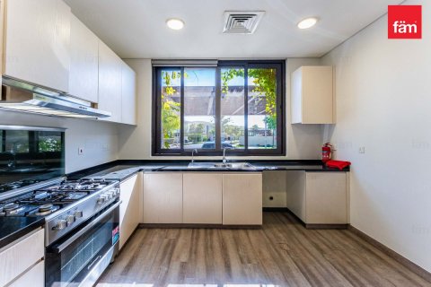 Villa de 3 dormitorios en Dubai, UAE No. 135901 18