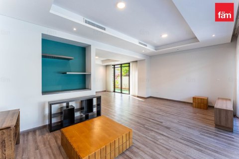 Villa de 3 dormitorios en Dubai, UAE No. 135901 8