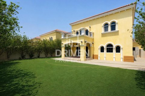 Вилла с 3 спальнями в Jumeirah Park, ОАЭ №201299 28