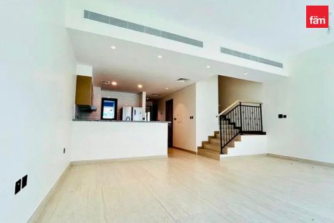 4 bedrooms Townhouse in Dubai, UAE No. 169108