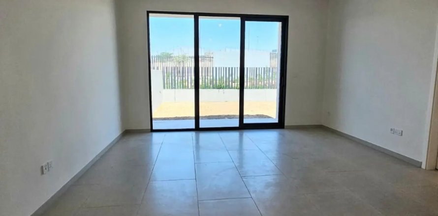 4 bedrooms Townhouse in Jebel Ali, UAE No. 169107