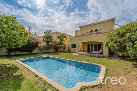 Villa de 4 dormitorios en Legacy, UAE No. 206087 16
