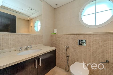 Villa de 4 dormitorios en Legacy, UAE No. 206087 7