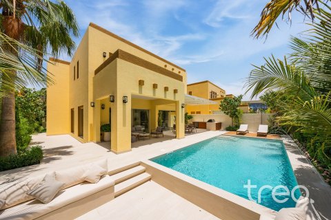 Villa de 4 dormitorios en Jumeirah Park, UAE No. 206088 26