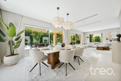 Villa de 4 dormitorios en Jumeirah Park, UAE No. 206088 5