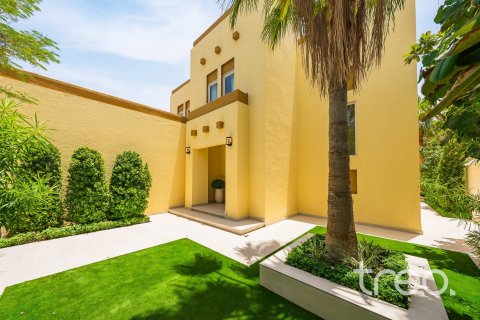 Villa de 4 dormitorios en Jumeirah Park, UAE No. 206088 22