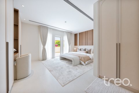 Villa de 4 dormitorios en Jumeirah Park, UAE No. 206088 12