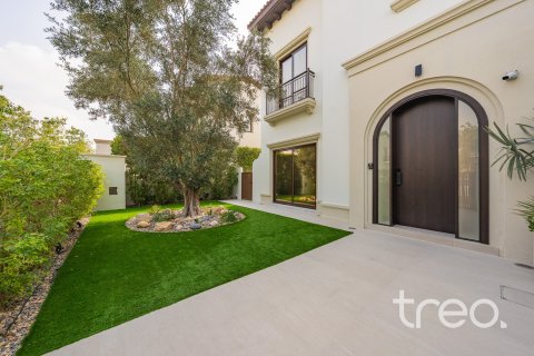 Villa de 4 dormitorios en Rasha, UAE No. 206084 6