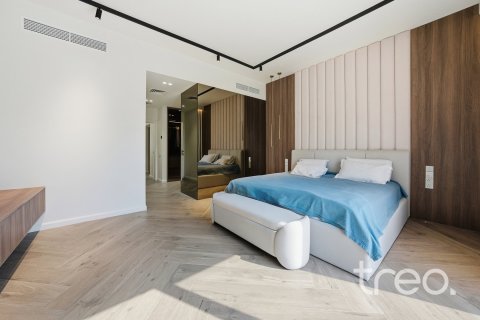 Villa de 4 dormitorios en Rasha, UAE No. 206084 8