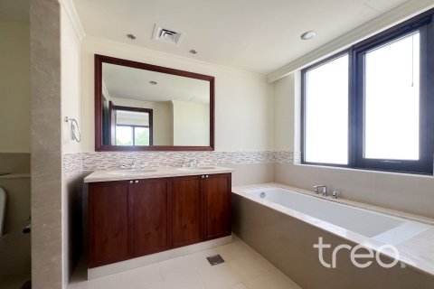 Villa de 6 dormitorios en Aseel, UAE No. 206085 11