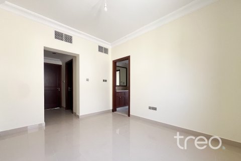 Villa de 6 dormitorios en Aseel, UAE No. 206085 15