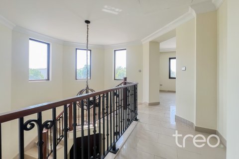 Villa de 6 dormitorios en Aseel, UAE No. 206085 9