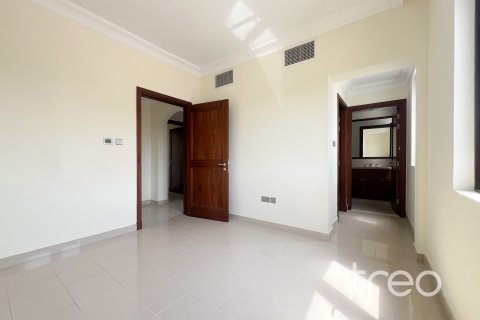 Villa de 6 dormitorios en Aseel, UAE No. 206085 12