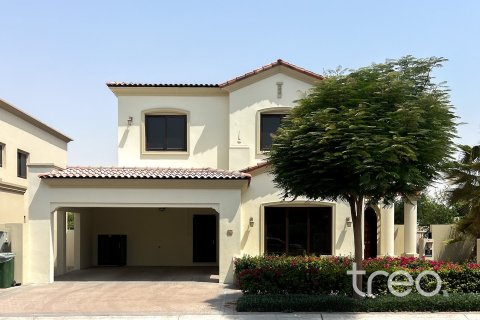 Villa de 6 dormitorios en Aseel, UAE No. 206085