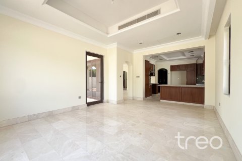 Villa de 6 dormitorios en Aseel, UAE No. 206085 3