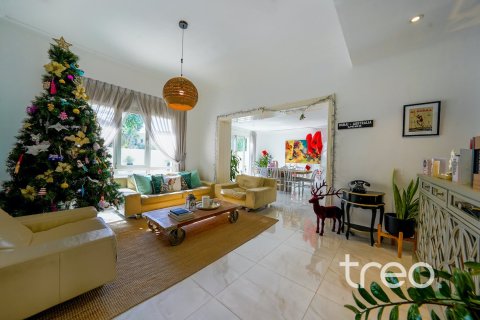 Villa de 4 dormitorios en Meadows, UAE No. 206083 4