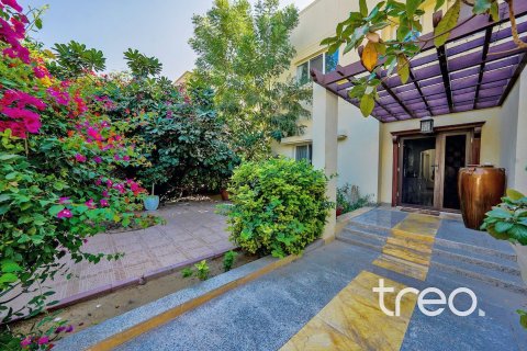 Villa de 4 dormitorios en Meadows, UAE No. 206083 20