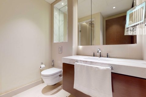 Apartment de 2 dormitorios en The Address Residence Fountain Views, UAE No. 80881 6