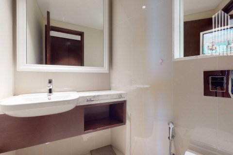 Apartment de 2 dormitorios en The Address Residence Fountain Views, UAE No. 80881 8