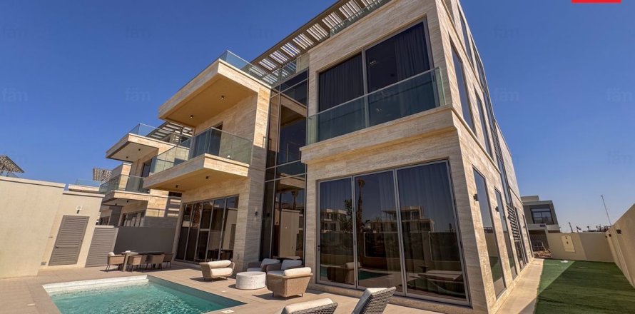 Villa de 5 chambres à Dubai, UAE No. 140494
