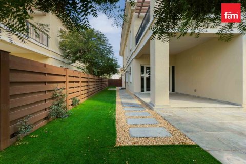 Villa de 4 chambres à Dubai, UAE No. 140498 23