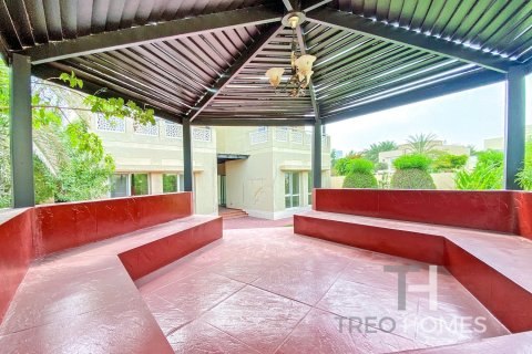 4 غرف نوم فيلا في Meadows, الإمارات العربية المتحدة رقم 74010 21