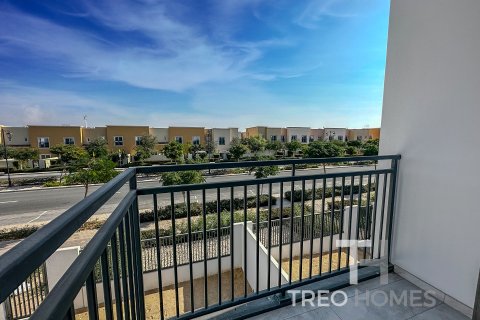 Townhouse de 3 dormitorios en Dubai, UAE No. 76424 4