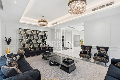 Villa de 6 dormitorios en Hacienda, UAE No. 204635 4