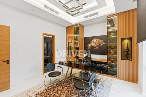 Villa de 6 dormitorios en Hacienda, UAE No. 204635 12
