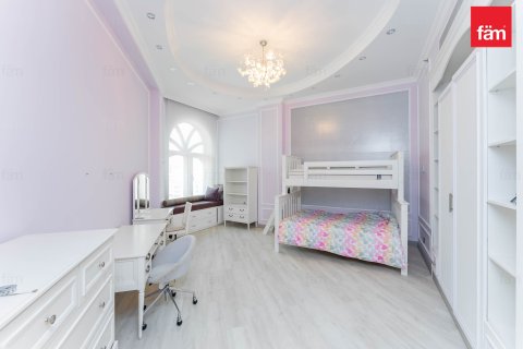 4 غرف نوم شقة رقم 123385 30