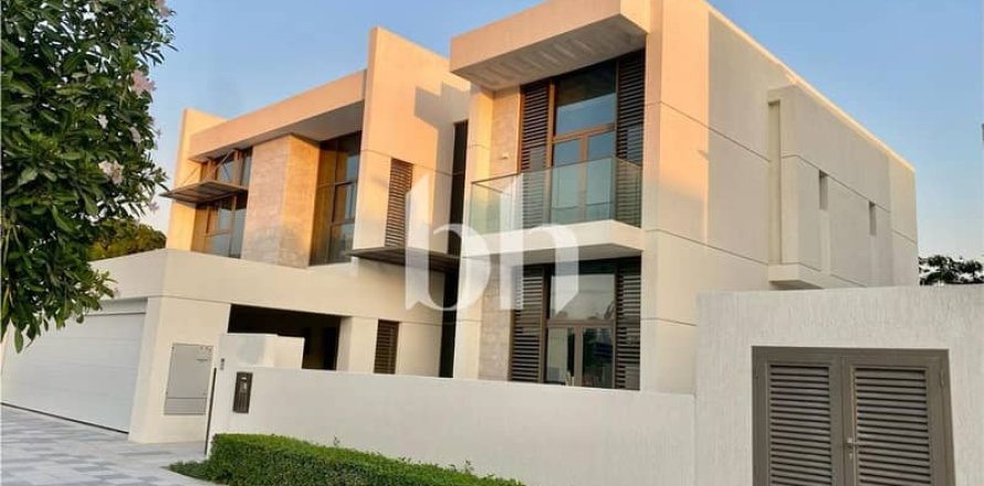 Villa de 5 chambres  No. 115744