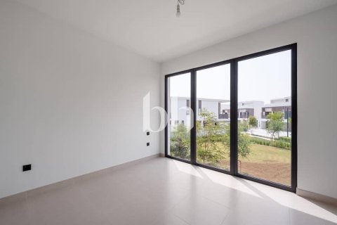 Villa de 4 dormitorios  No. 115747 13