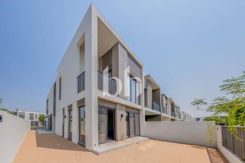 Villa de 4 dormitorios  No. 115747 21