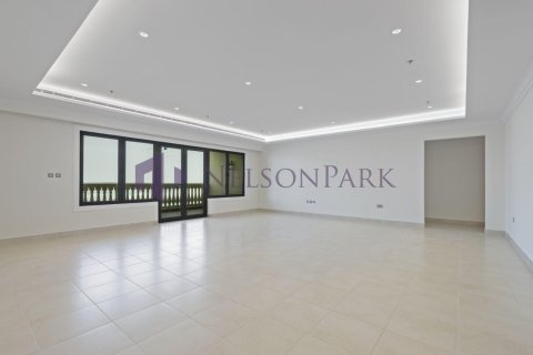 3 bedrooms Apartment in Doha, Qatar No. 58252 1
