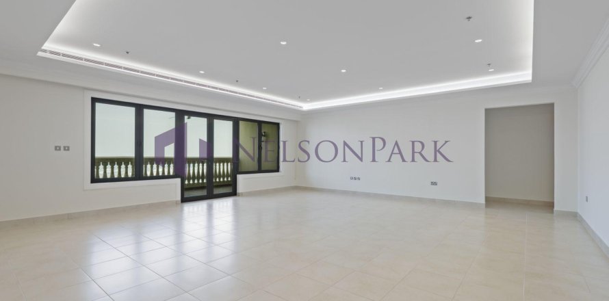 3 bedrooms Apartment in Doha, Qatar No. 58252
