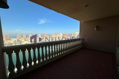 3 bedrooms Apartment in Doha, Qatar No. 58249 12