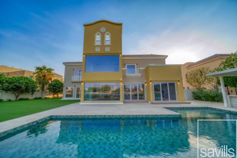 Villa de 6 dormitorios  No. 116483 3