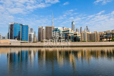 Apartment de 2 dormitorios en Business Bay, UAE No. 204743