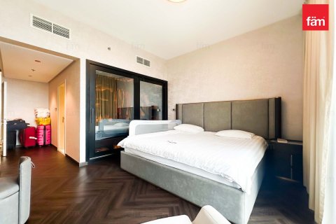 3 bedrooms Apartment in Dubai, UAE No. 51504 6