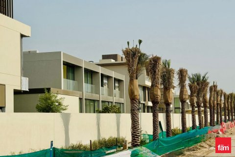 3 bedrooms Townhouse  No. 108092 2