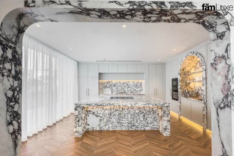 5 bedrooms Villa No. 120527 3