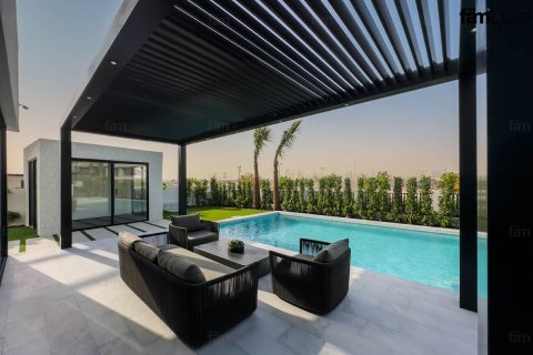 5 bedrooms Villa No. 120527 22